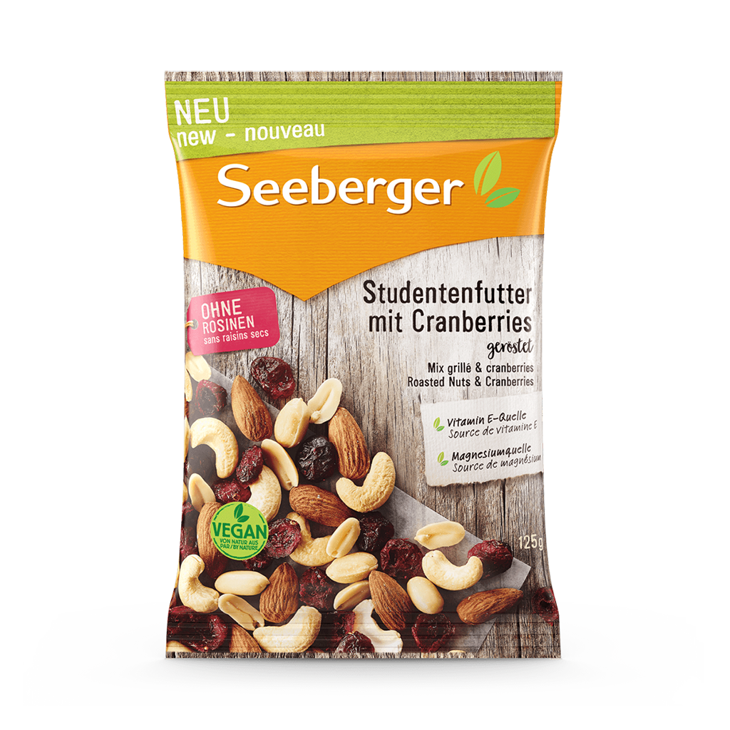 Roasted Nuts &amp; Cranberries – but without the raisins